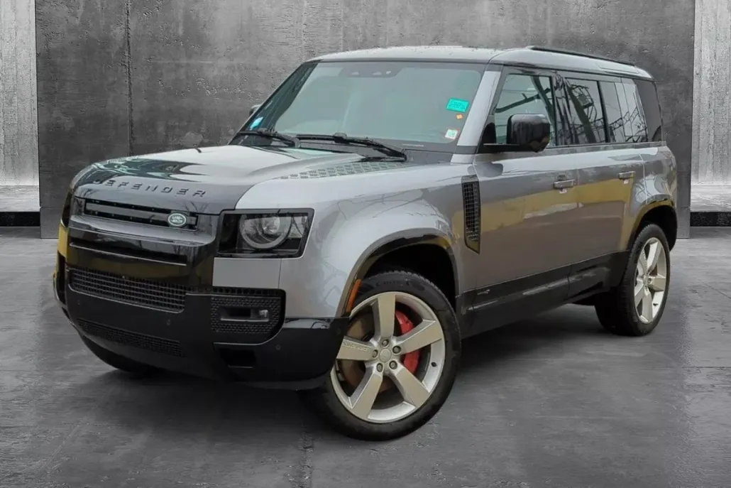 2024 Land Rover Defender 110 X photo 1