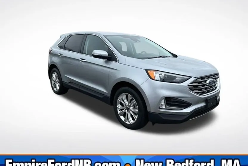 2024 Ford Edge Titanium photo 1