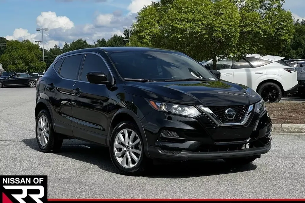 2021 Nissan Rogue Sport S photo 1