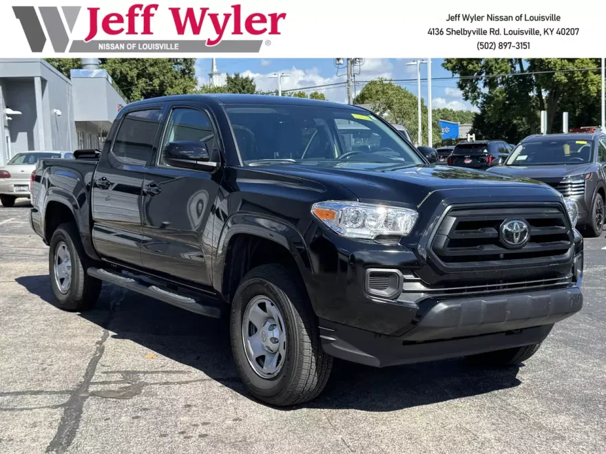 2023 Toyota Tacoma SR Double Cab V6 photo 1