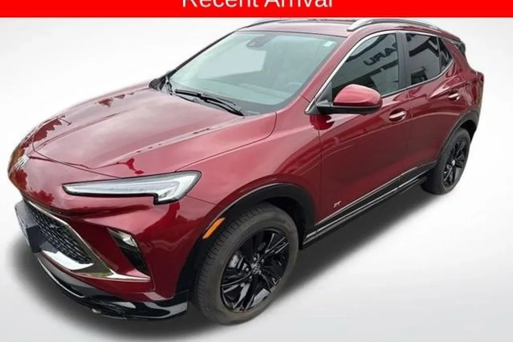 2025 Buick Encore GX Sport Touring photo 1