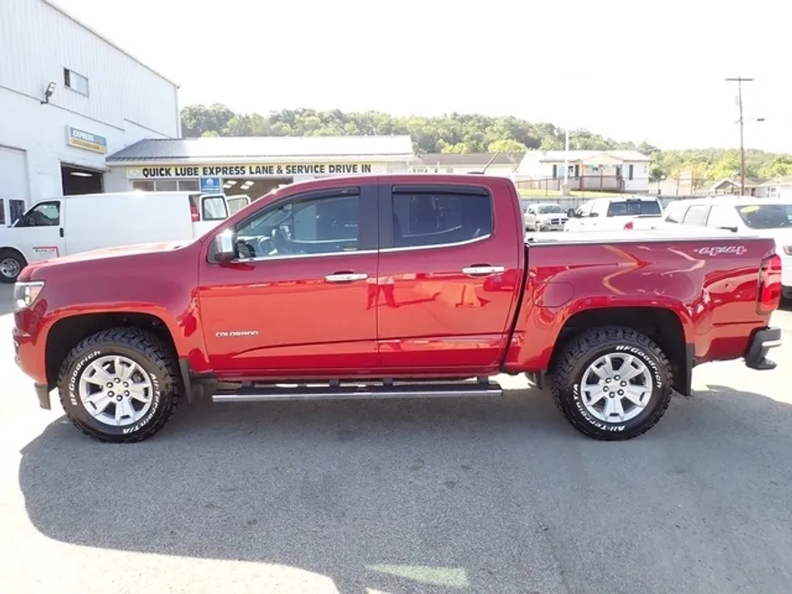 2019 Chevrolet Colorado LT photo 1