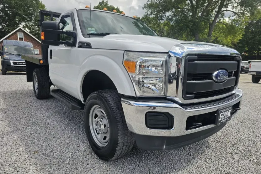 2016 Ford F-350 photo 1
