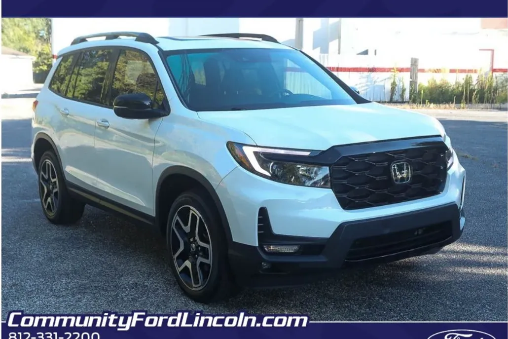 2022 Honda Passport Elite photo 1