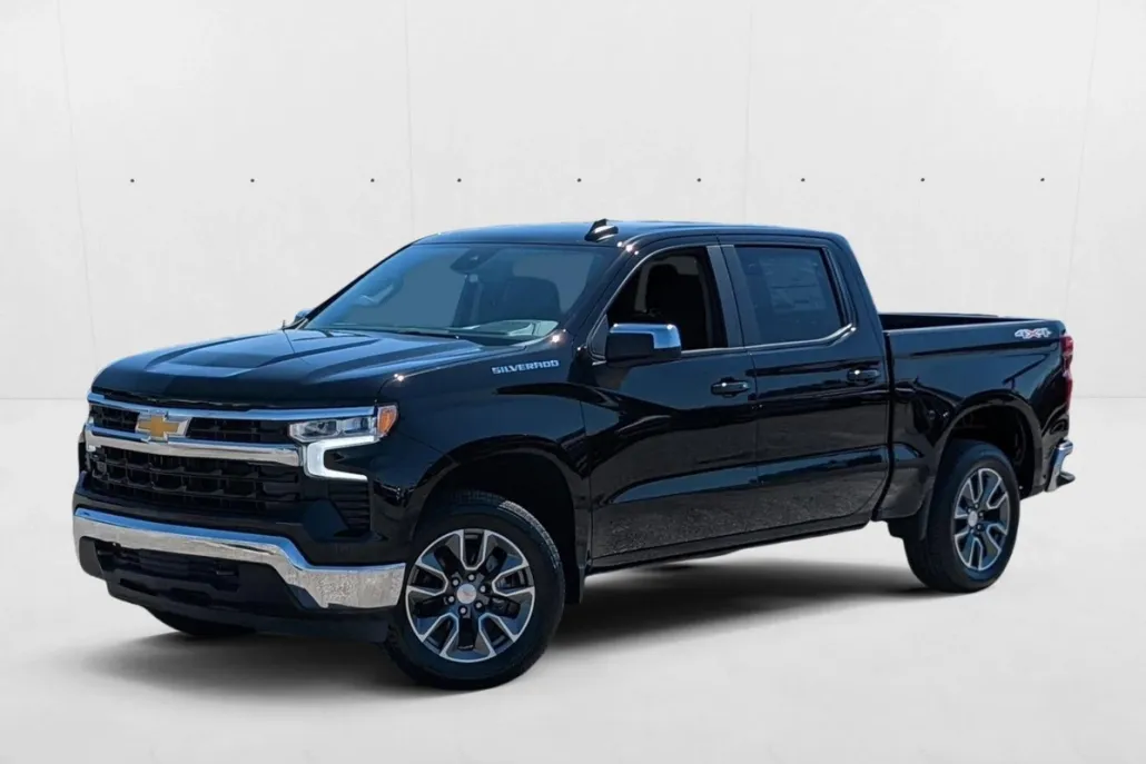 2025 Chevrolet Silverado 1500 LT photo 1
