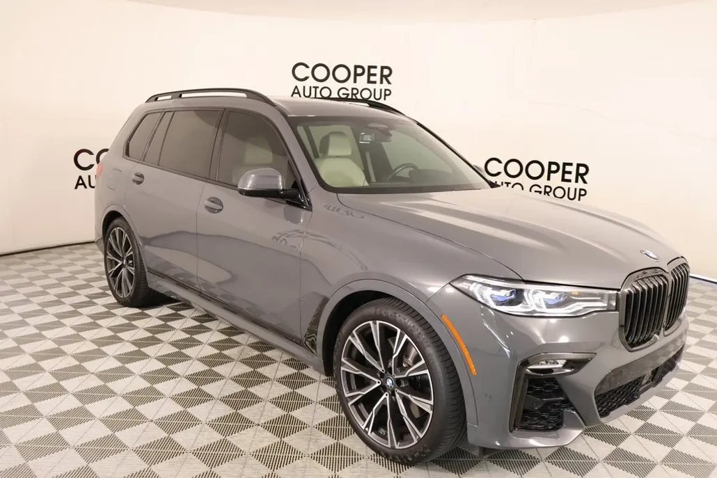 2021 Bmw X7 M50i photo 1