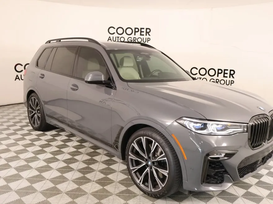 2021 Bmw X7 M50i photo 1