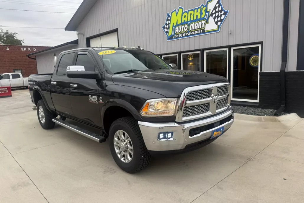 2017 Ram 2500 Laramie photo 1