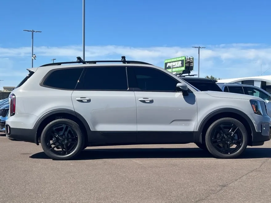 2025 Kia Telluride X-Line photo 1