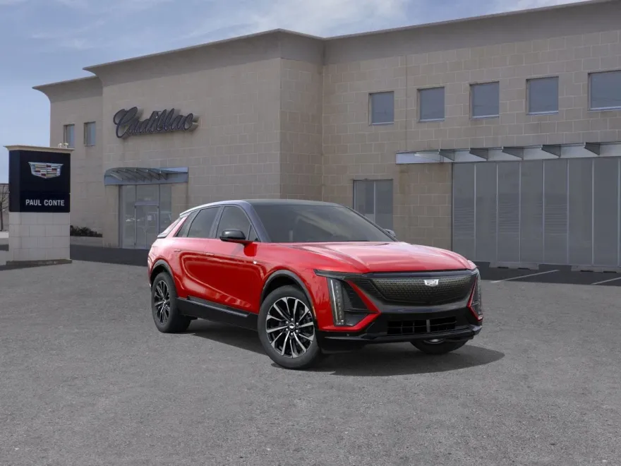 2025 Cadillac Lyriq Sport photo 1