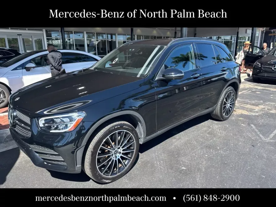 2022 Mercedes Benz GLC 300 photo 1