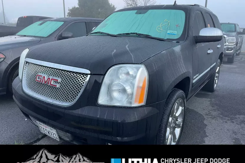 2013 Gmc Yukon Denali photo 1