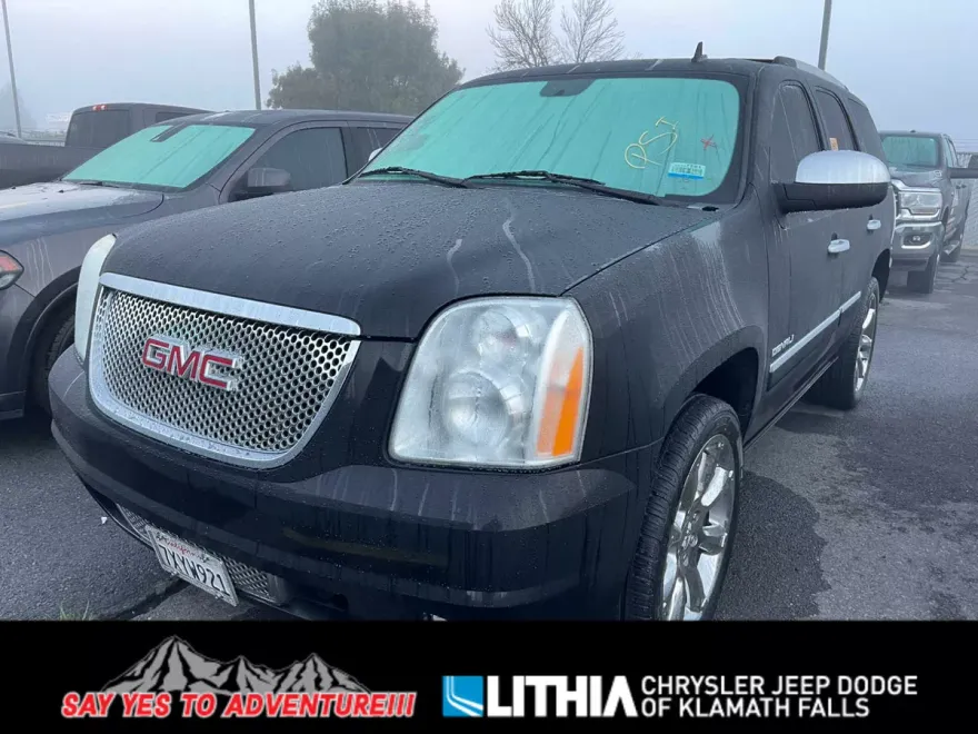 2013 Gmc Yukon Denali photo 1