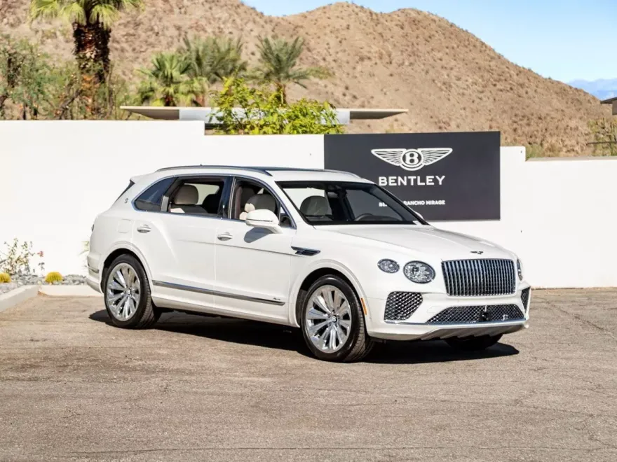 2025 Bentley Bentayga EWB photo 1