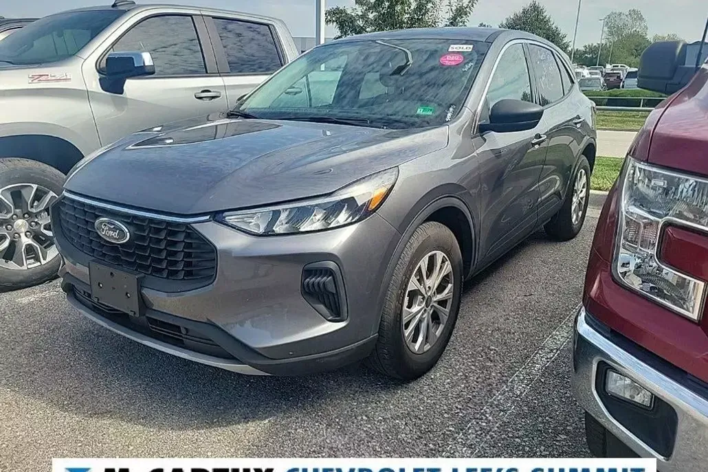 2024 Ford Escape Active photo 1