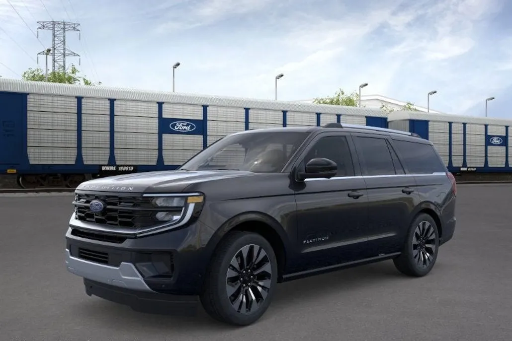 2025 Ford Expedition Platinum photo 1