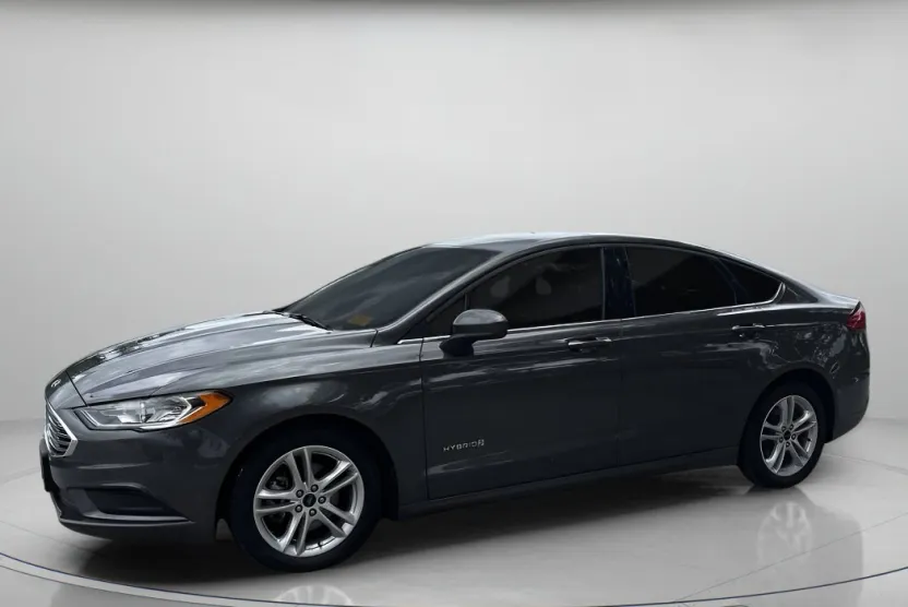 2018 Ford Fusion Hybrid S photo 1