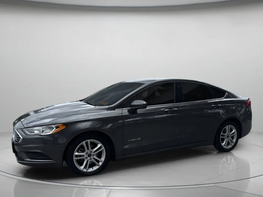 2018 Ford Fusion Hybrid S photo 1