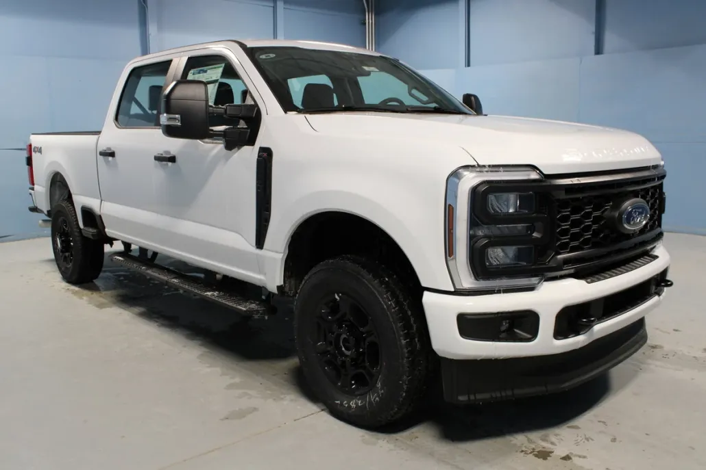 2025 Ford F-250 XL photo 1