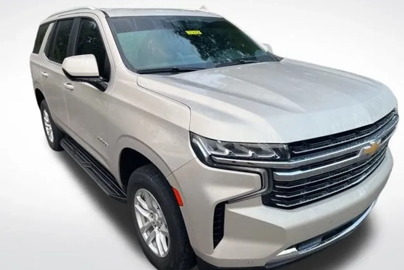 2022 Chevrolet Tahoe LT photo 1
