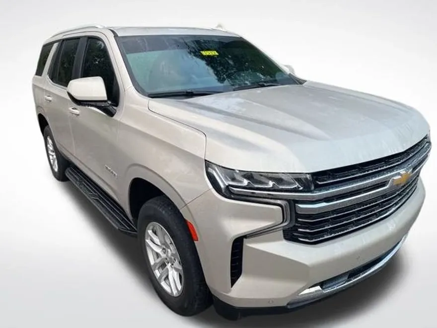 2022 Chevrolet Tahoe LT photo 1