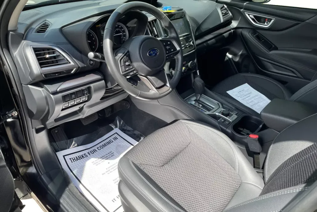 2024 Subaru Forester Premium Base photo 1