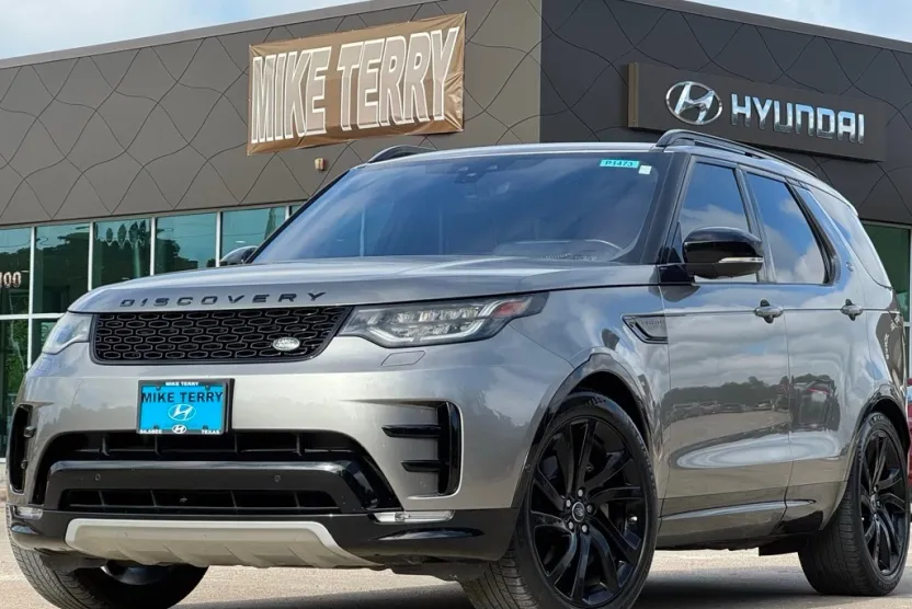 2019 Land Rover Discovery HSE Luxury photo 1