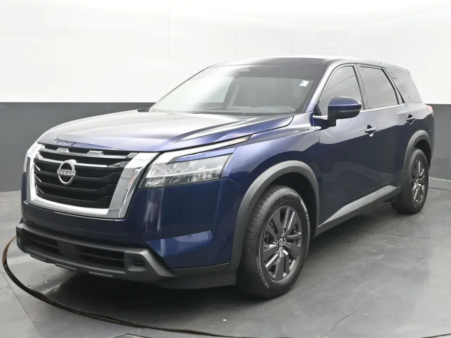 2022 Nissan Pathfinder S photo 1
