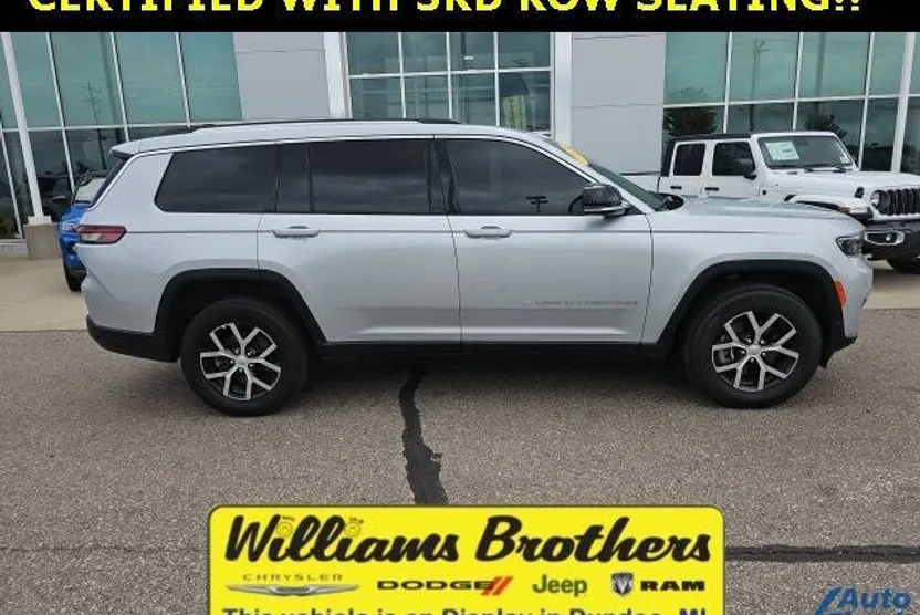 2024 Jeep Grand Cherokee Limited photo 1