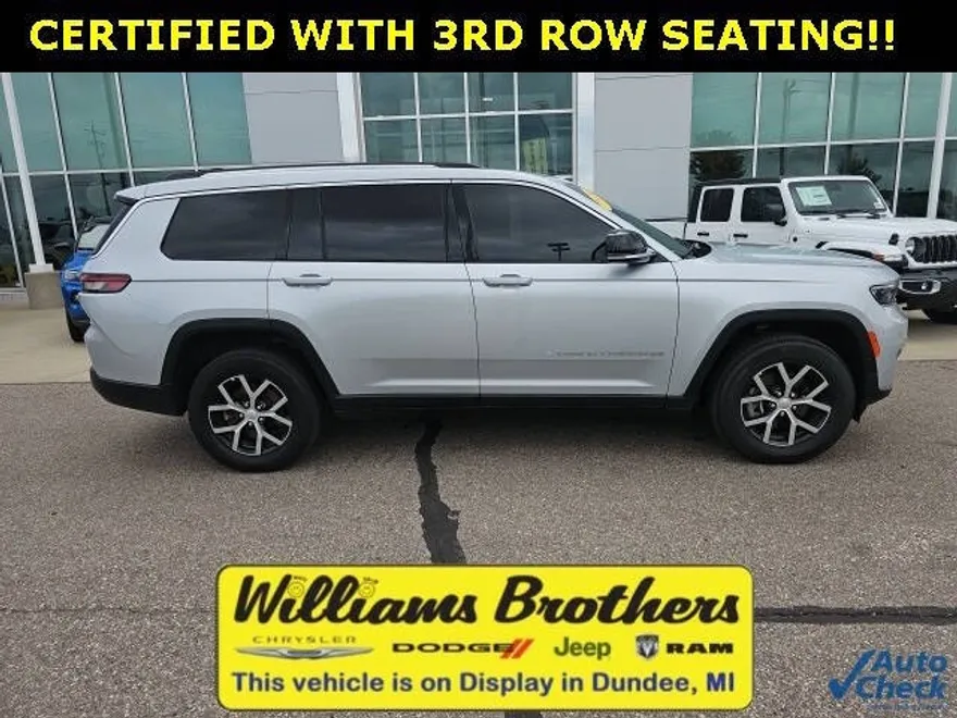 2024 Jeep Grand Cherokee Limited photo 1