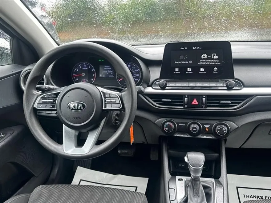 2021 Kia Forte FE photo 29