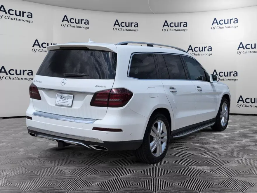 2017 Mercedes Benz GLS photo 1
