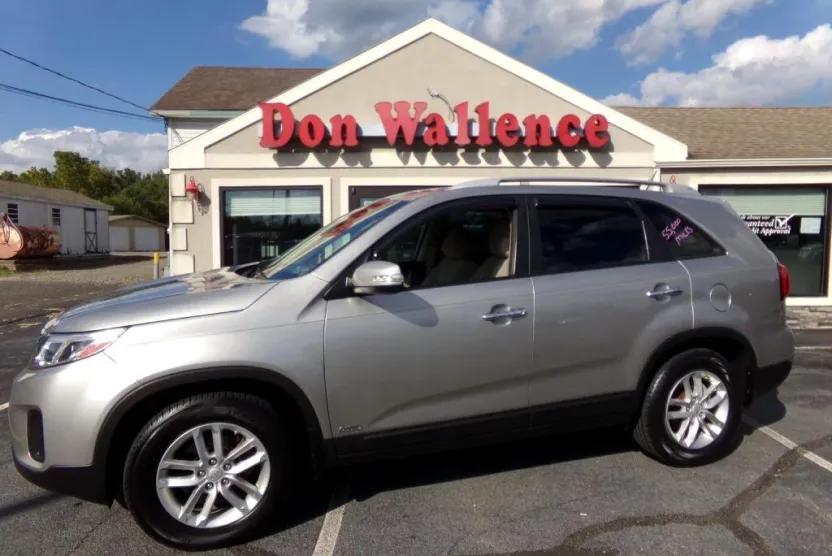 2014 Kia Sorento LX photo 1