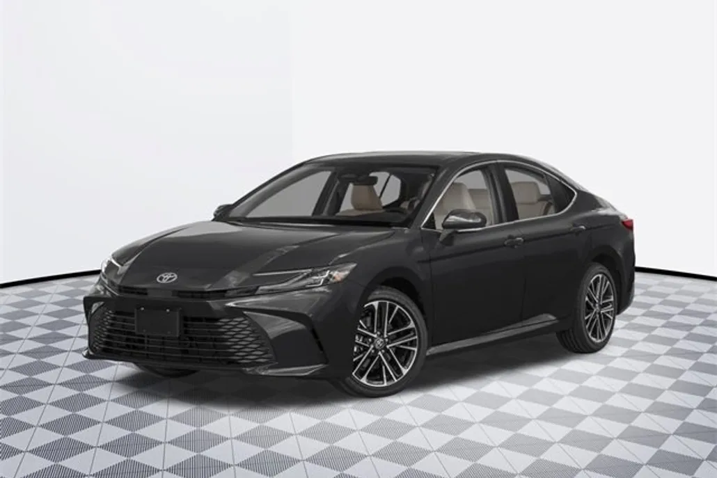 2026 Toyota Camry XLE photo 1