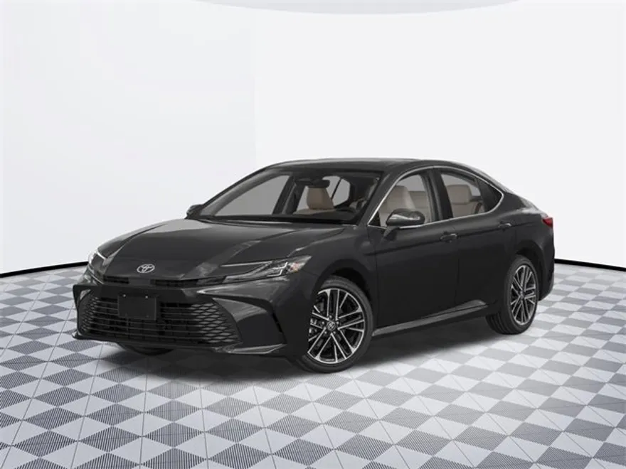2026 Toyota Camry XLE photo 1