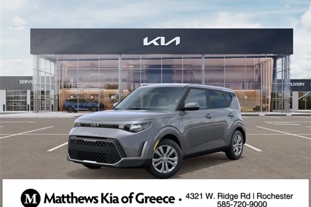 2025 Kia Soul LX photo 1