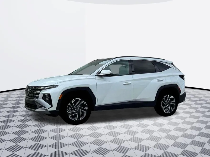 2025 Hyundai Tucson Hybrid Limited photo 1