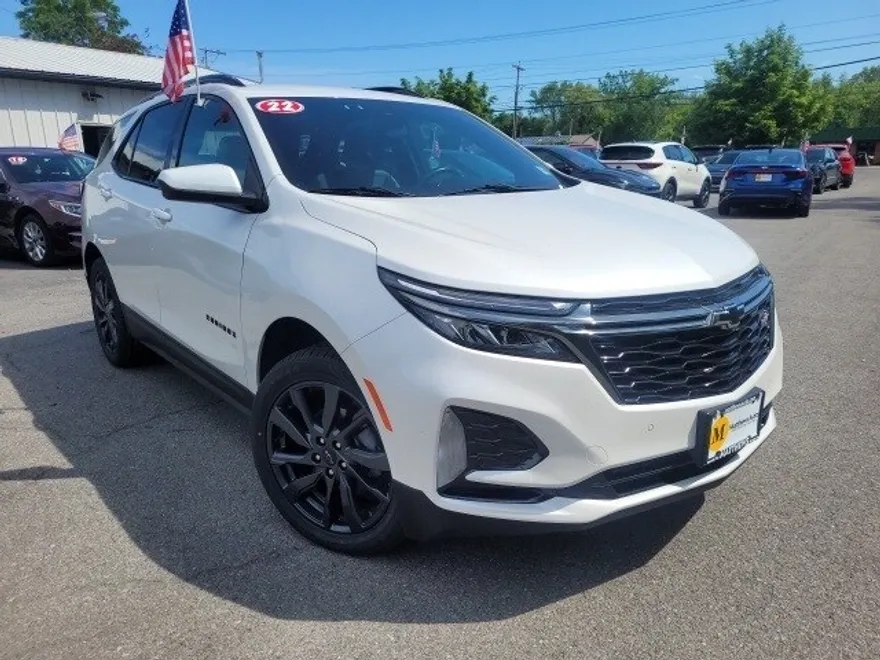 2022 Chevrolet Equinox RS photo 1