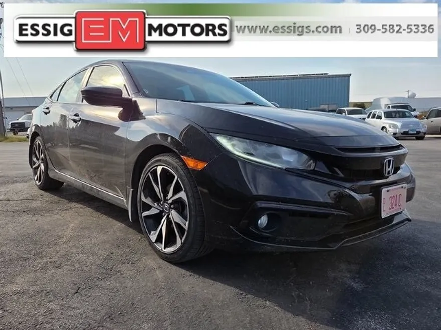 2019 Honda Civic Sport photo 1