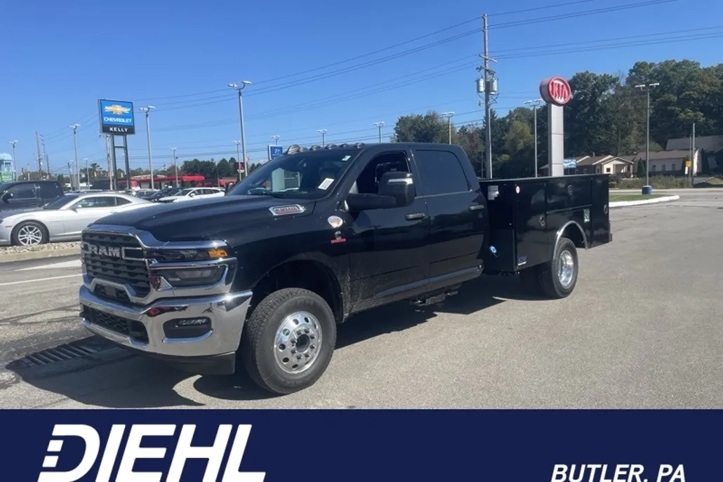 2026 Ram 3500 Tradesman photo 1
