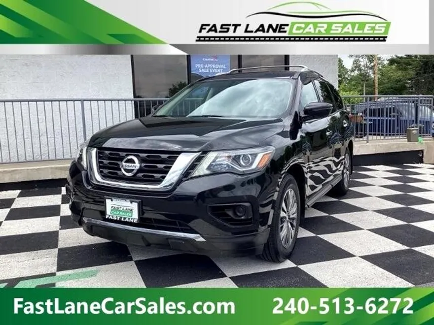 2020 Nissan Pathfinder S photo 1