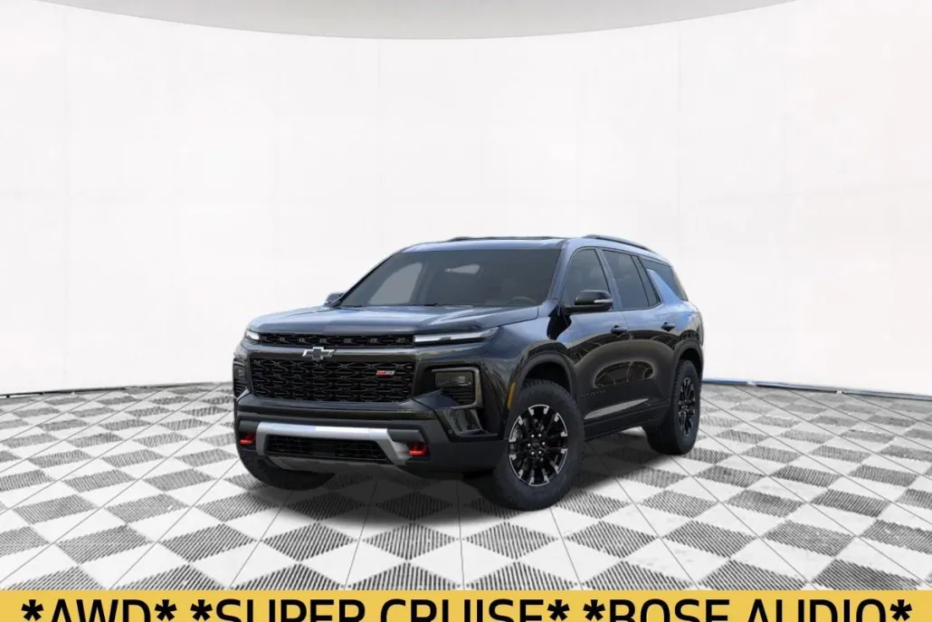 2025 Chevrolet Traverse Z71 photo 1