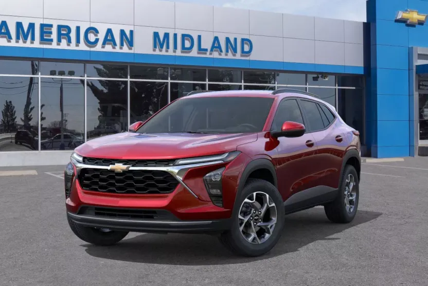 2026 Chevrolet Trax LT photo 1