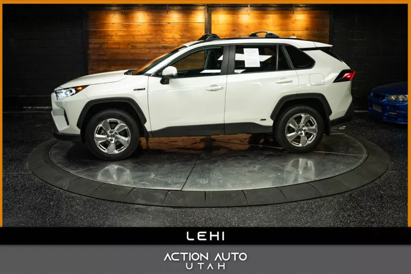 2021 Toyota RAV4 Hybrid XLE Premium photo 1