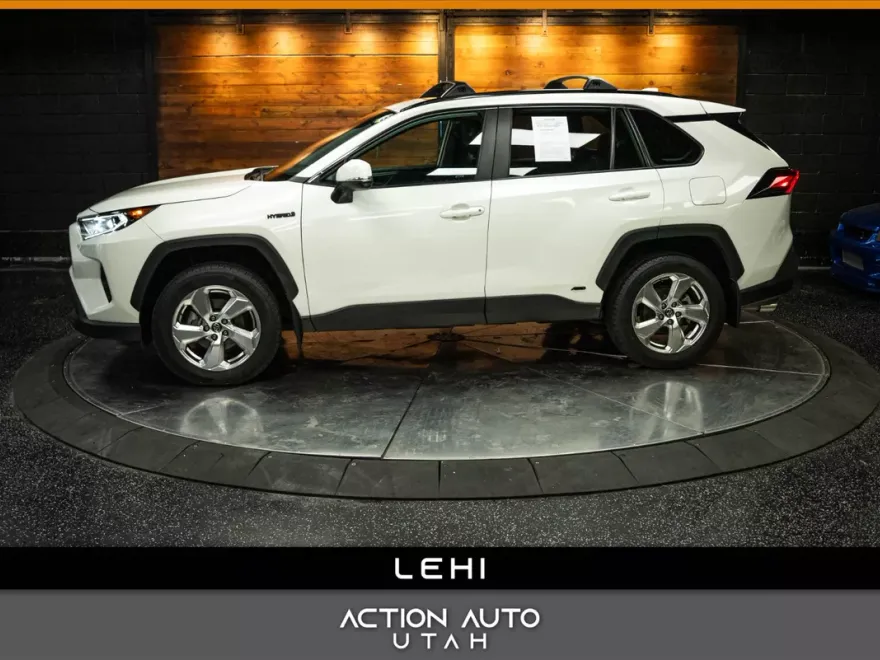 2021 Toyota RAV4 Hybrid XLE Premium photo 1