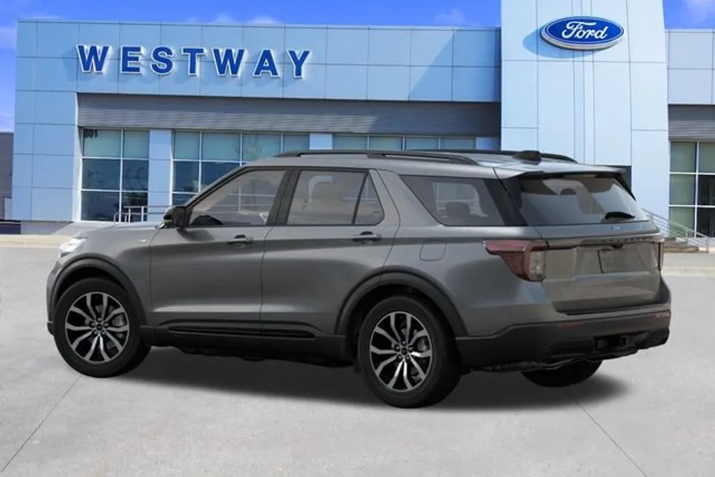 2025 Ford Explorer ST-Line photo 1