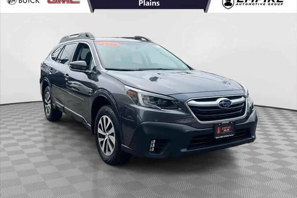 2022 Subaru Outback Premium photo 1