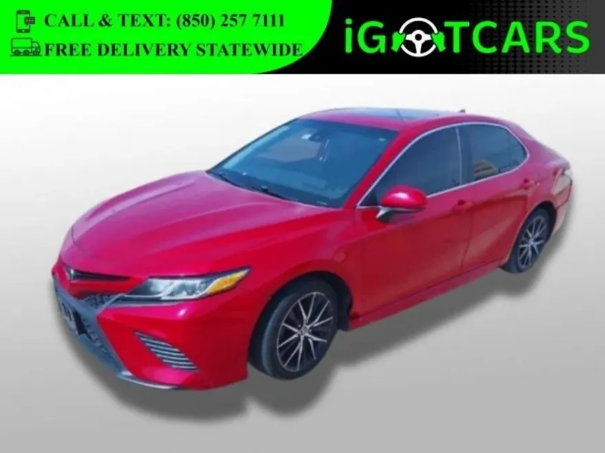 2019 Toyota Camry SE XLE photo 1
