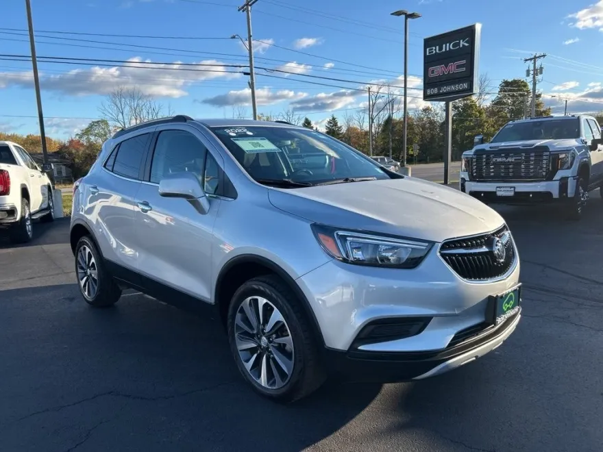 2022 Buick Encore Preferred photo 1