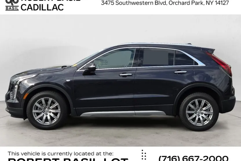 2023 Cadillac XT4 Premium Luxury photo 1